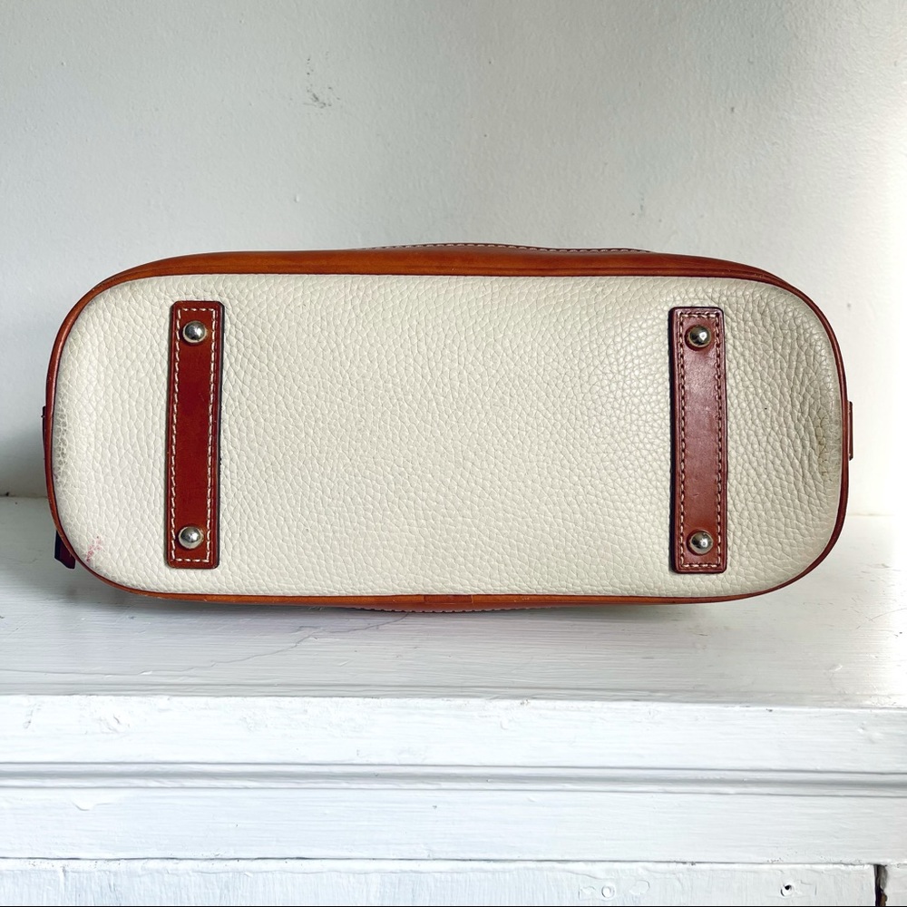 Vintage Dooney & Bourke Leather Pebble Grain Zip Structured Top Handle Bag - Picture 10 of 16